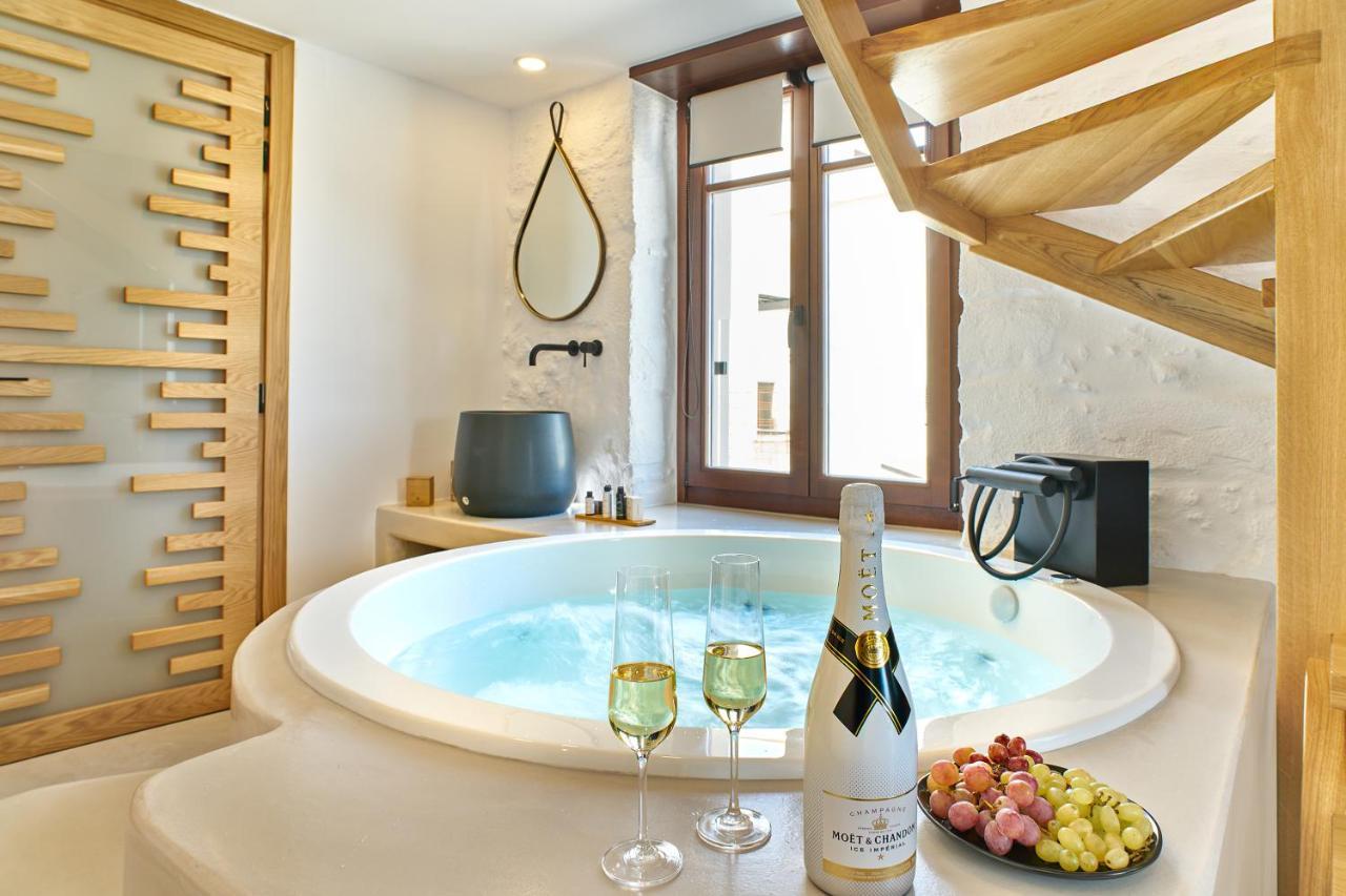 Vista Del Porto Luxury Suites レティムノ エクステリア 写真