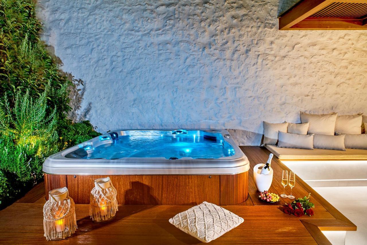 Vista Del Porto Luxury Suites レティムノ エクステリア 写真