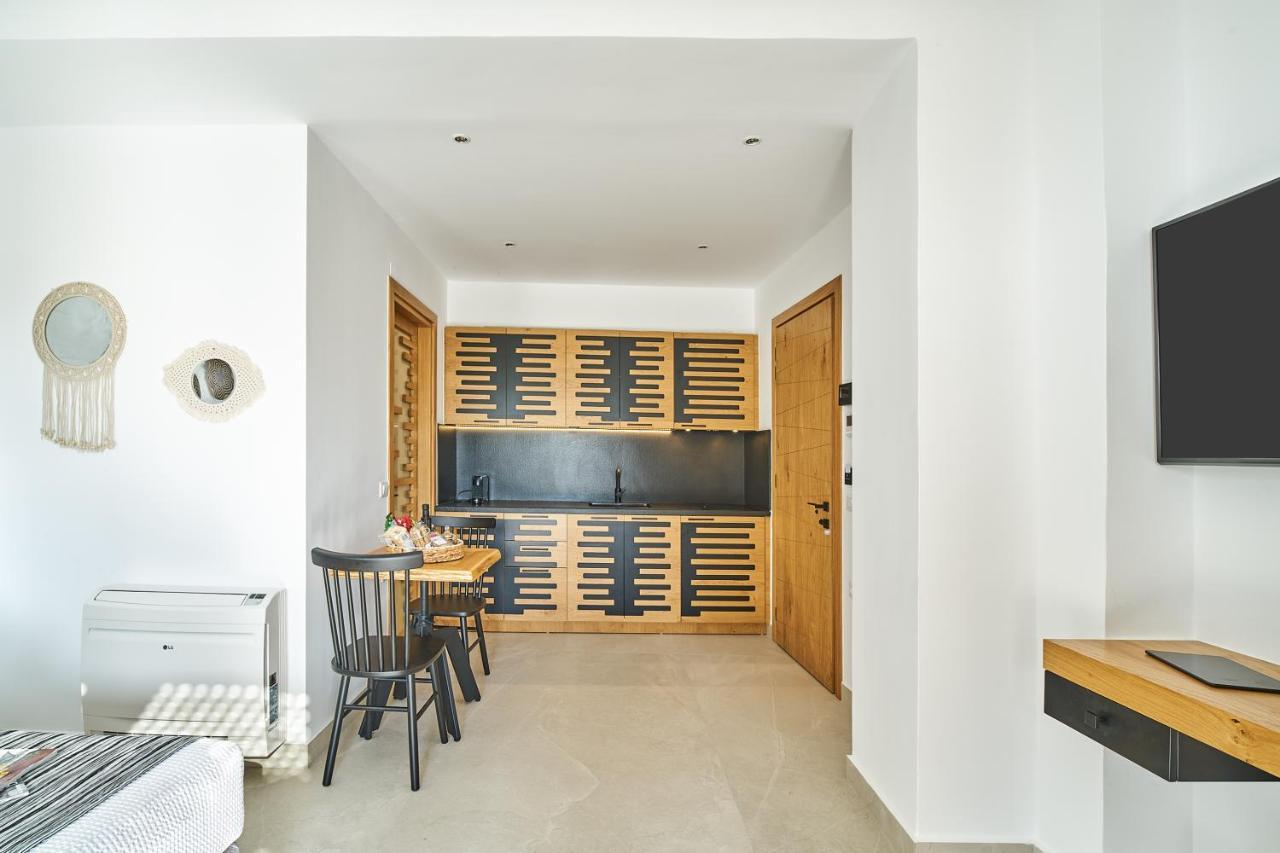 Vista Del Porto Luxury Suites レティムノ エクステリア 写真